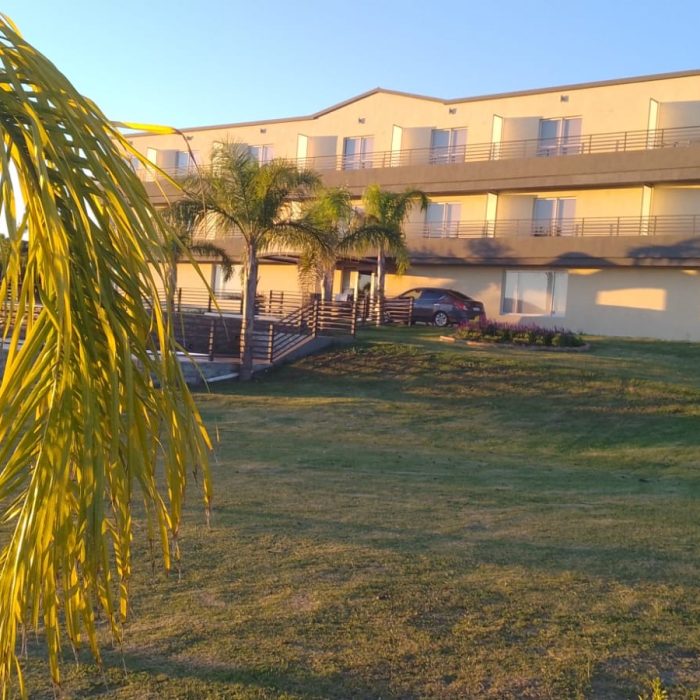 8a87a3f1-8f4d-4760-81c8-cfba7ef617c4