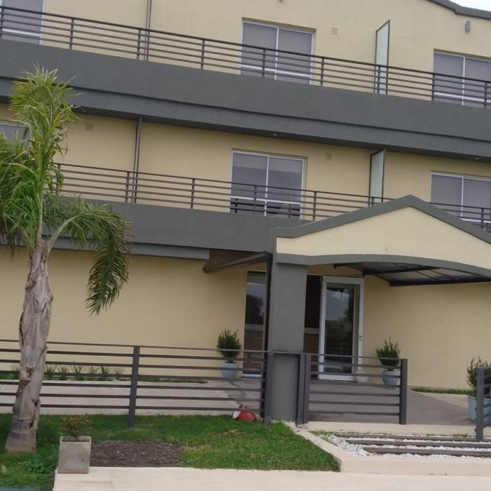 dfa70f7b-7c94-438d-94c5-84b46b7f9bfa